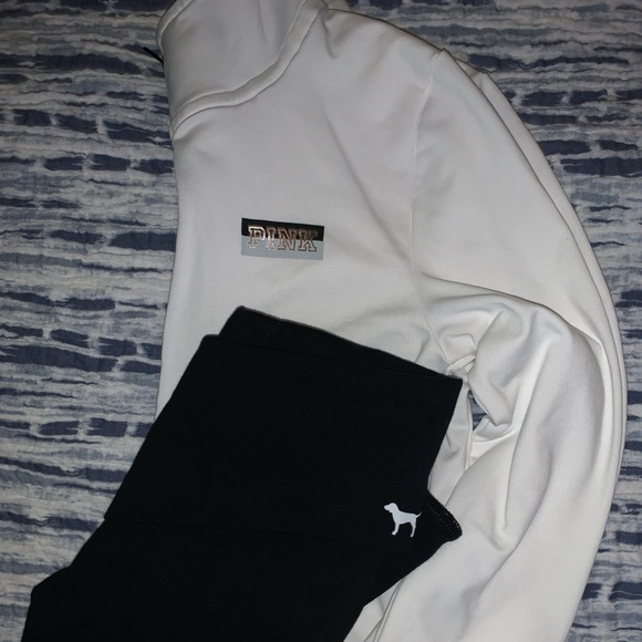 Pink sweater/Leggings - Picture 2 of 2